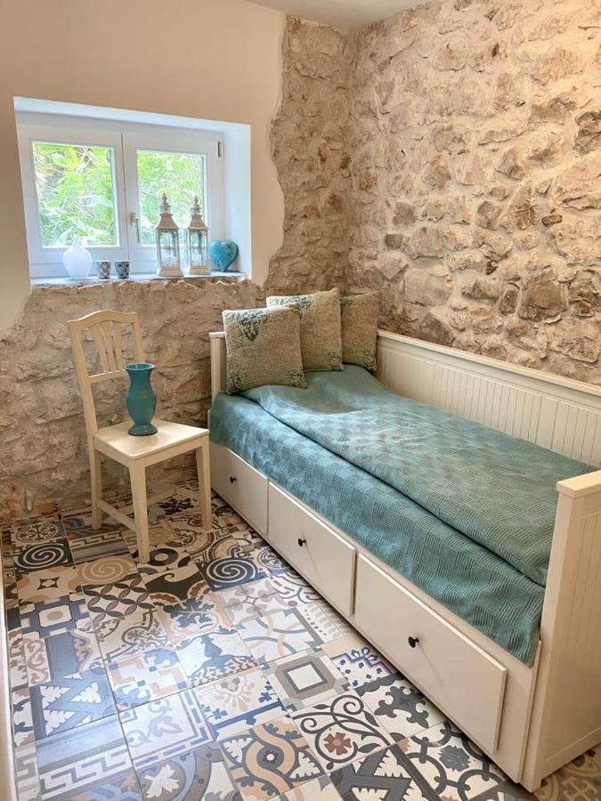 Steinhaus Mit Terrasse Apartman Rovinj Kültér fotó