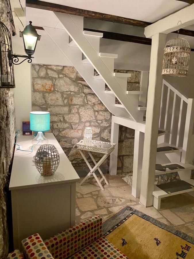 Steinhaus Mit Terrasse Apartman Rovinj Kültér fotó