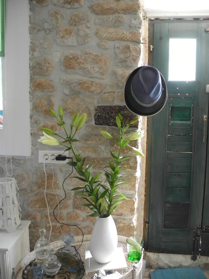 Steinhaus Mit Terrasse Apartman Rovinj Kültér fotó